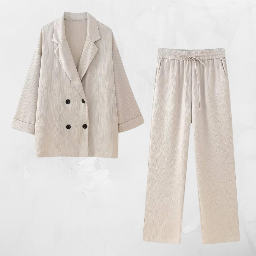 Madani | 2-Piece Chic Pantsuit: Feel young